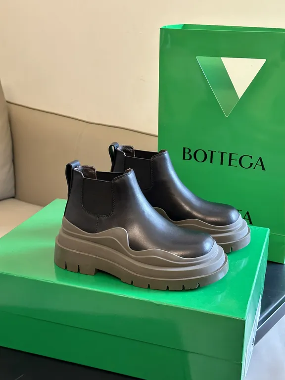 Bottega Veneta Shoe 